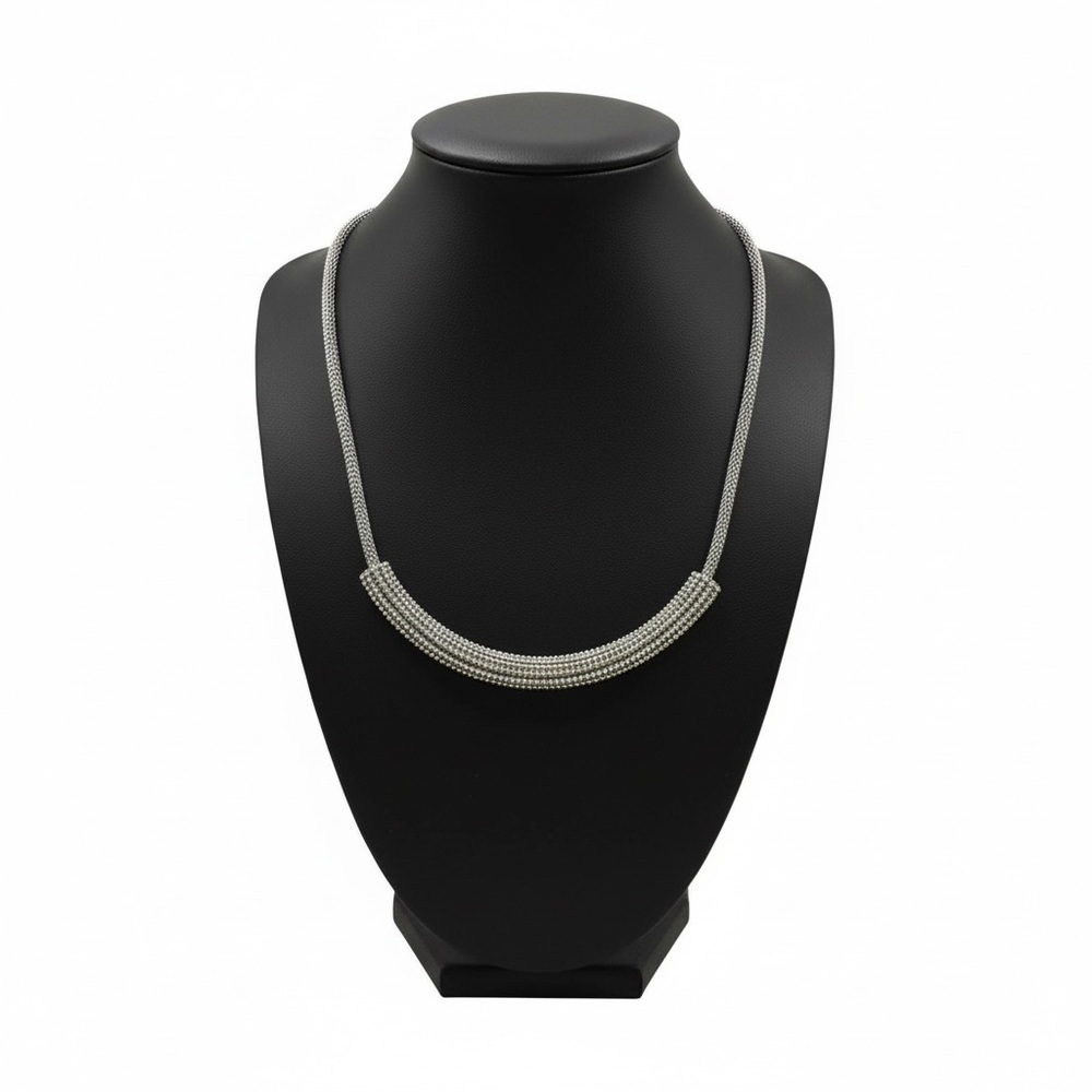 Elegant Silver Necklace